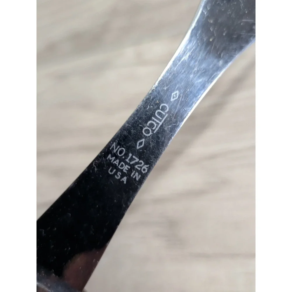 Vintage Cutco No. 1726 Stainless Turning Fork With Classic Marbleized Handle